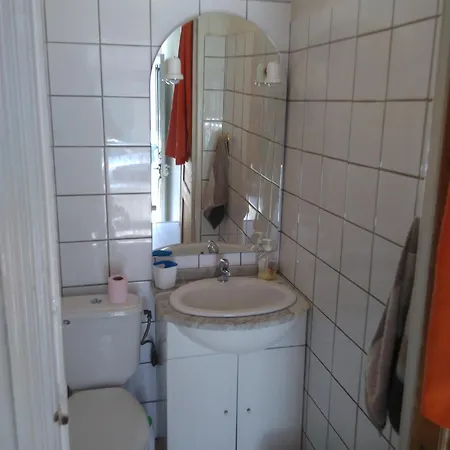 Hostel Crew Lighthouse